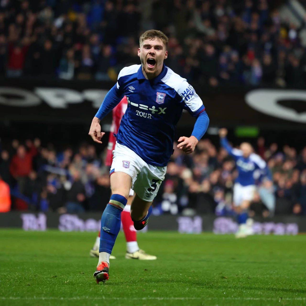 阿德托昆博 阿德托昆博