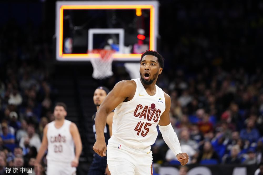 申京的优异 申京的优异